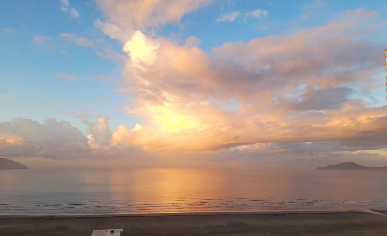 Apto Top Com Vista Pro Mar Em Condominio Completo Em Frente A Praia! Santos  Buitenkant foto